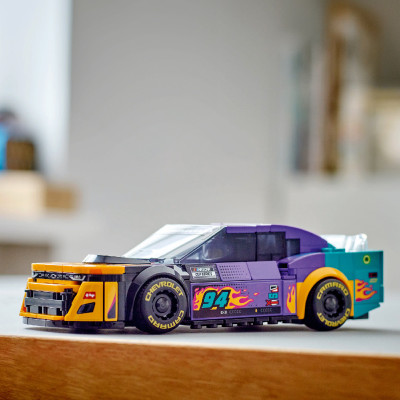 Đồ Chơi Lắp Ráp Siêu Xe NASCAR Next Gen Chevrolet Camaro ZL1 Lego Speed Champions 76935 (328 Chi Tiết)