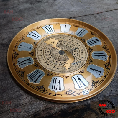 Mặt số đồng hồ treo tường nhôm dập nổi kiểu số La Mã in hình trống đồng đường kính 18cm