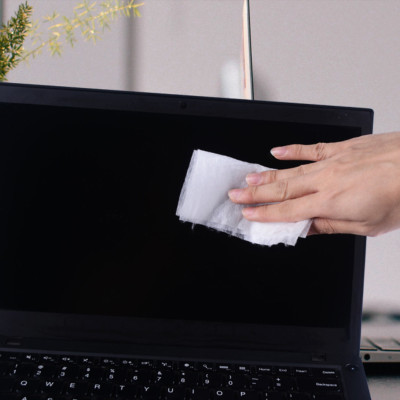 Bộ vệ sinh chuyên dụng dành cho Laptop máy tính Macbook Lens Máy ảnh Điện thoại Ipad Kính mắt Tivi dạng khăn rút - Hàng Chính Hãng
