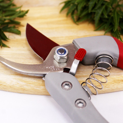 Kéo cắt cành cao cấp Nhật Bản Chikamasa PS-7G chiều dài lưỡi 45mm - lưỡi thép carbon chất lượng cao siêu bén - Cắt ngọt, không bám dính, liền sẹo nhanh