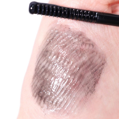 Mascara Mini Tẩy Trang Dành Cho Mi Kissme Heroine Make Speedy Mascara Remover 1.8 G