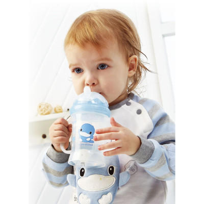 BÌNH UỐNG NƯỚC ỐNG HÚT CÓ TAY CẦM KUKU 220ML - KU5462