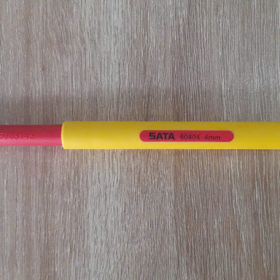 Tay vặn lục giác 4mm x 170mm cách điện 1000V VDE SATA 80404