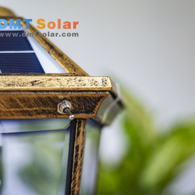 Đèn trụ cổng thuỷ tinh năng lượng mặt trời DMT-TC05 (25x25cm)