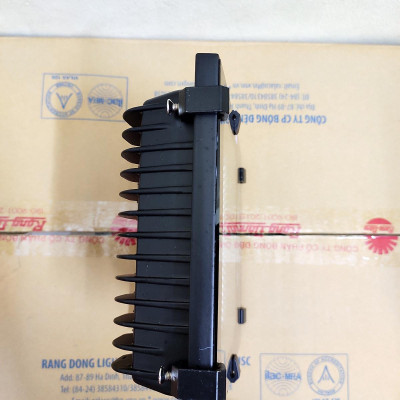 Đèn led chiếu pha 30W chính hãng Rạng Đông