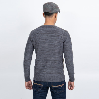 Áo len nam dài tay cổ tròn màu ghi đậm NOVELTY 180585T