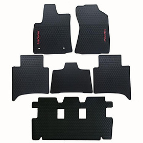 Thảm sàn, lót sàn cao su 3D cho Toyota Innova 2016-2019