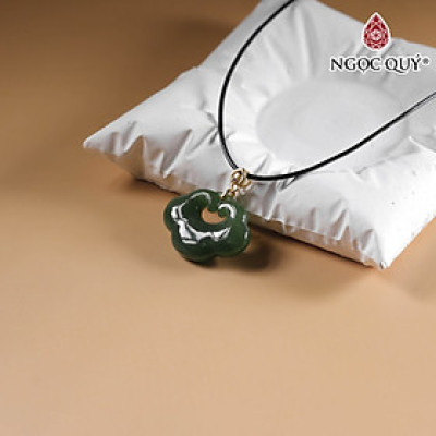 Mặt dây chuyền khóa như ý đá ngọc bích nephrite 18x24mm mệnh mộc, mệnh hỏa - Ngọc Quý Gemstones