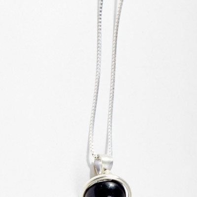 Mặt Dây Chuyền Phong Thủy Đá Obsidian 1 Hạt Tặng Dây Chuyền Bạc (8mm) Mệnh Thủy, Mộc Ngọc Quý Gemstones