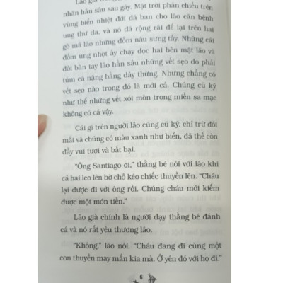sách - Ông già và biển cả (bìa mềm )