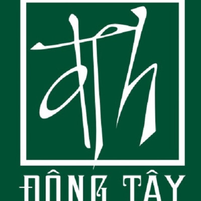 Ôm giữ không gian - Nghệ thuật yêu thương không phán xét