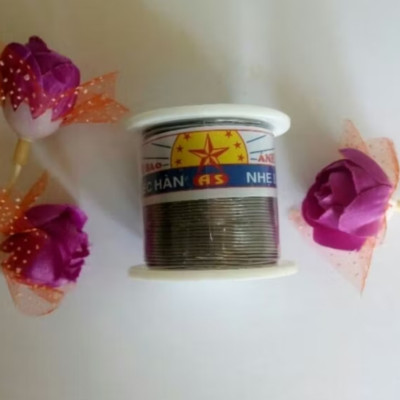 CUỘN THIẾC HÀN ÁNH SAO NHẸ LỬA DỄ HÀN THIẾC HÀN MỊN 