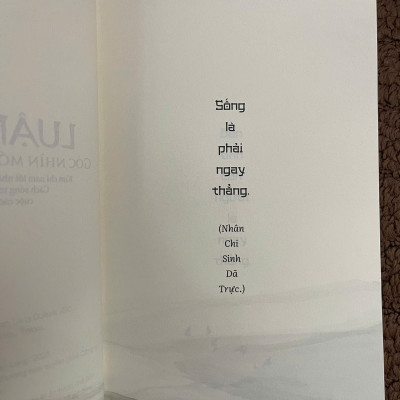 Sách - Luận Ngữ - Góc Nhìn mới của người Nhật