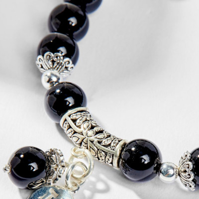 Vòng Tay Phong Thủy Đá Obsidian Phối Charm Cung Hoàng Đạo Song Tử (8mm) Mệnh Thủy, Mộc Ngọc Quý Gemstones