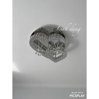 Mâm phale áp trần hình trái tim.Đèn Ca Sỹ Pha Lê thiết kế nhà cửa phong thái hiện đại, phòng ngủ DT