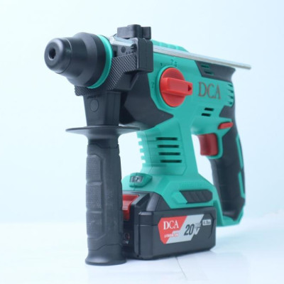 MÁY KHOAN BÊ TÔNG KHÔNG CHỔI THAN DÙNG PIN 20V/4AH DCA ADZC22DM - HÀNG CHÍNH HÃNG