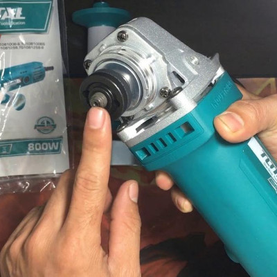 MÁY MÀI GÓC 800W 100MM TOTAL TG1081006 - HÀNG CHÍNH HÃNG