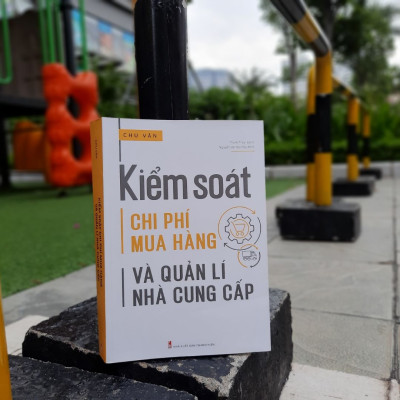Combo sách - Xây Dựng Chiến Lược Định Giá Hiệu Quả: Kiểm Soát Chi Phí Mua Hàng Và Quản Lí Nhà Cung Cấp (TB) + Giá Trong Chiến Lược Kinh Doanh (TB) + Tư Duy Phi Đối Xứng (MinhLongBooks)
