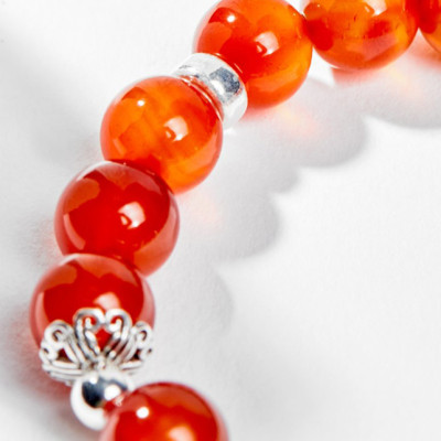 Vòng Tay Phong Thủy Nữ Đá Mã Não Đỏ Phối Charm Cung Hoàng Đạo Bạch Dương (8mm) Mệnh Hỏa, Thổ Ngọc Quý Gemstones