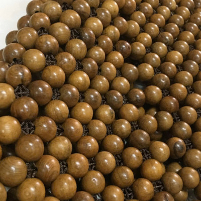 Đệm Lót Ghế Xe Ô Tô Hạt Gỗ Bách Xanh Hạt 1.8cm - Móc Viền Thủ Công ( hình thật )