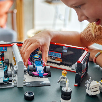 Đồ Chơi Lắp Ráp Gara F1 LEGO CITY 60444 (678 chi tiết)