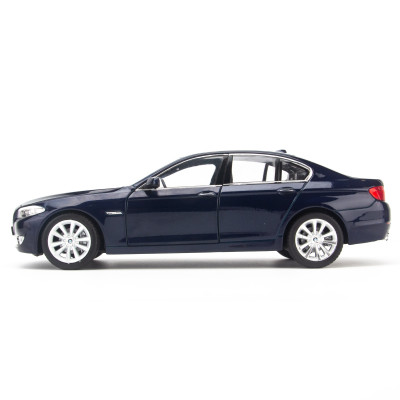 Mô hình xe BMW 535i 1:24 Welly - 24026W