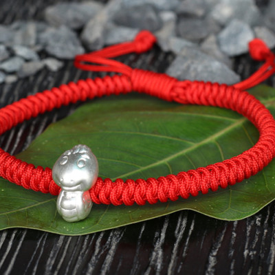 Vòng Tay Kết Dây Tuổi Tỵ Ngọc Quý Gemstones