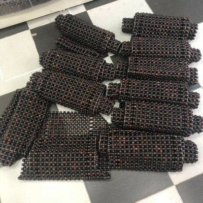 Lót Ghế Xe Ô Tô Hạt Gỗ Trắc Đen Cao Cấp Hạt 1.8cm ( hình thật )