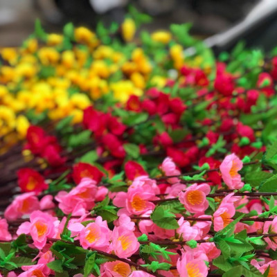 Cành hoa đào, hoa mai giả cành 5 nhánh nhỏ trang trí tết - Cây giả, hoa lụa Decor trang trí nhà cửa