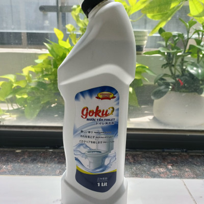 Nước Tẩy Rửa Toilet GOKU 1000ml, sử dụng Công Nghệ Nhật Bản, hương Quế dễ chịu, tẩy nhanh các vết bẩn cứng đầu