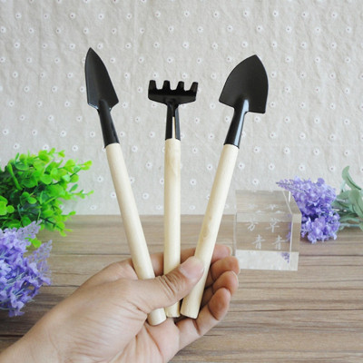 Bộ Dụng Cụ Làm Vườn Mini 3 Món (Cuốc, Xẻng, Cào) Cán Gỗ Tiện Lợi Cho Việc Trồng Chăm Sóc Cây Cảnh, Sen Đá, Xương Rồng, Bonsai