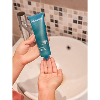 Tinh chất rửa mặt và cân bằng da tác động kép Age Balance Duo Cleanser Toner